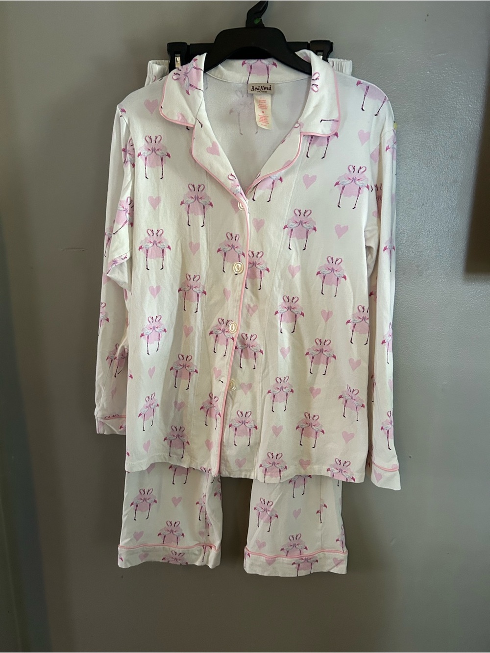 Bedhead Pajamas - 2 Piece Set white with pink flamingo print long sleeve/pants